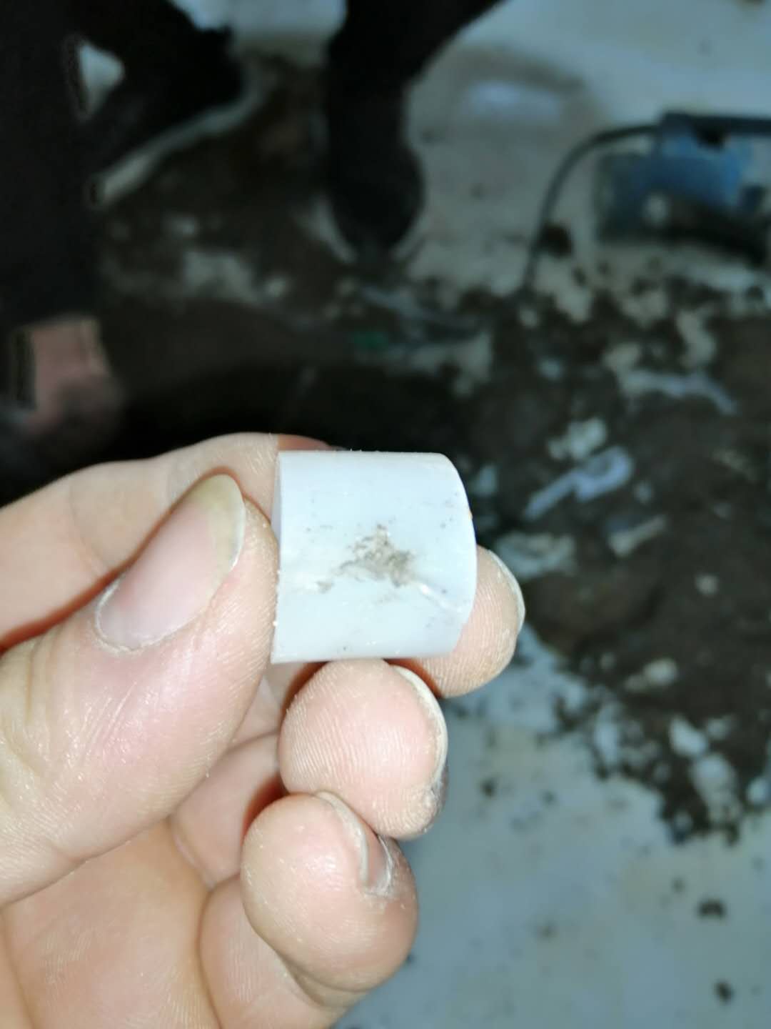 滕州地暖测漏，地暖漏水检测，暖气漏水检测
